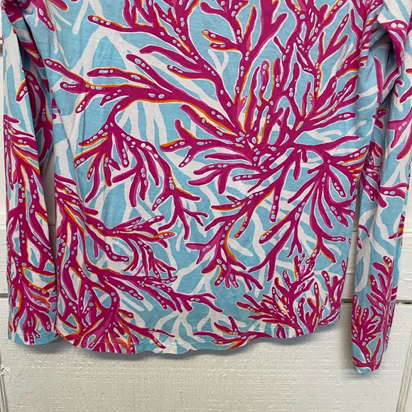 Lilly Pulitzer Nellie long sleeves breakwater escape top women’s size Small - Picture 9 of 11